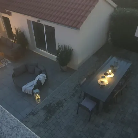 D&d Apartment *
